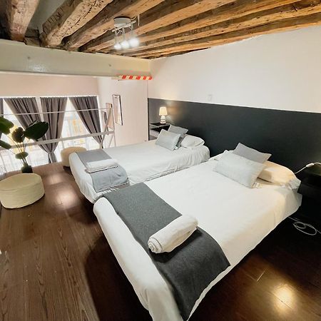 Carretas Duplex Exterior Izquierda Apartment Madrid Ngoại thất bức ảnh